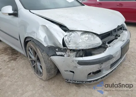 2006 Volkswagen Rabbit 2-Door из США, поврежденный, VIN WVWBR71K36W194312